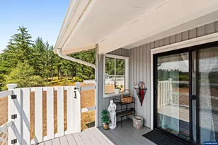 24312 Cardwell Hill Dr, Philomath, OR 97370 - Photo 29