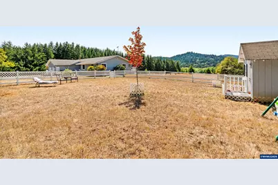 24312 Cardwell Hill Dr, Philomath, OR 97370 - Photo 33