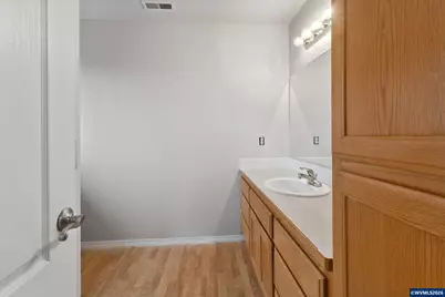 161 NW Elderberry Ln, Dallas, OR 97388 - Photo 39