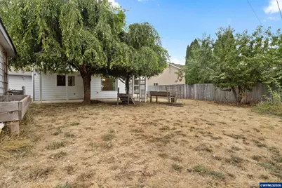 161 NW Elderberry Ln, Dallas, OR 97388 - Photo 25