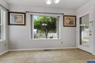 161 NW Elderberry Ln, Dallas, OR 97388 - Photo 19