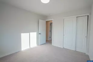 40972 Hwy 228, Sweet Home, OR 97386 - Photo 27