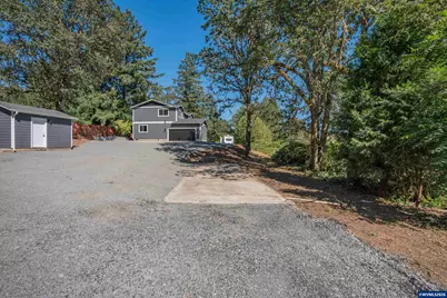 40972 Highway 228, Sweet Home, OR 97386 - Photo 33