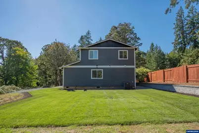 40972 Highway 228, Sweet Home, OR 97386 - Photo 35
