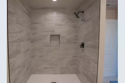 40972 Highway 228, Sweet Home, OR 97386 - Photo 19