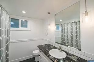 7500 Spring Valley Rd NW, Salem, OR 97304 - Photo 33