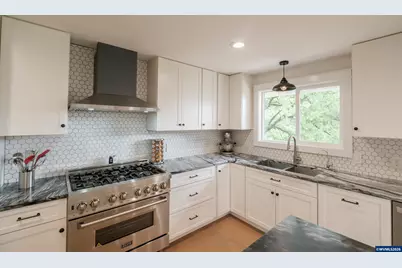 7500 Spring Valley Rd NW, Salem, OR 97304 - Photo 11