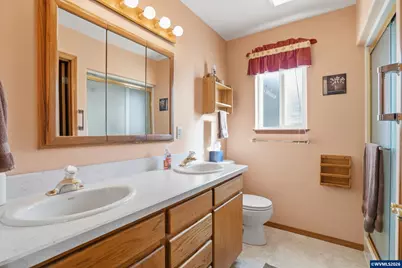 2658 S 12th St, Lebanon, OR 97355 - Photo 23