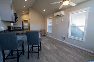 8372 Enchanted (#241) Wy SE, Turner, OR 97392 - Photo 5