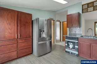 2410 Lancaster Dr SE, Salem, OR 97317 - Photo 21