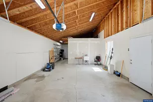 4626 Reimann St NE, Salem, OR 97305 - Photo 39