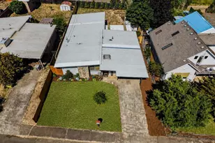 1227 SW Oregon Ave, Dallas, OR 97338 - Photo 45