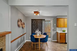 1227 SW Oregon Ave, Dallas, OR 97338 - Photo 9