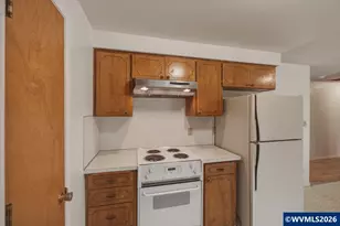 809 33rd Av SE, Albany, OR 97322 - Photo 11