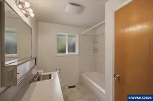809 33rd Av SE, Albany, OR 97322 - Photo 17