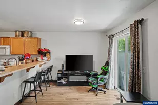 905 Charter (-915) Pl NE, Salem, OR 97301 - Photo 3