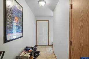 905 Charter (-915) Pl NE, Salem, OR 97301 - Photo 23