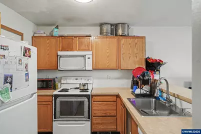 905 Charter (-915) Pl NE, Salem, OR 97301 - Photo 5