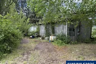 30040 Tolomei Lane, Lebanon, OR 97355 - Photo 1