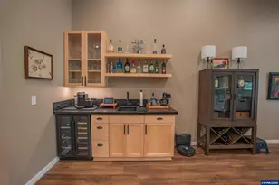 37835 River Dr, Lebanon, OR 97355 - Photo 13