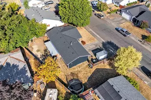 308 Violet St, Lebanon, OR 97355 - Photo 27
