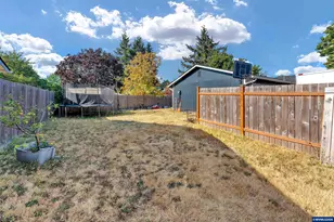 308 Violet St, Lebanon, OR 97355 - Photo 25