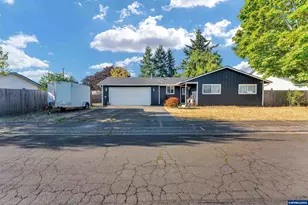 308 Violet St, Lebanon, OR 97355 - Photo 1