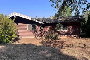 34033 Totem Pole Rd, Lebanon, OR 97355 - Photo 5