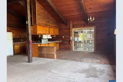 34033 Totem Pole Rd, Lebanon, OR 97355 - Photo 13