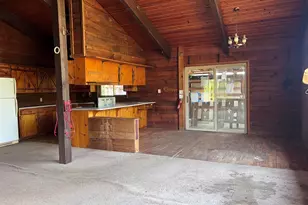 34033 Totem Pole Rd, Lebanon, OR 97355 - Photo 13