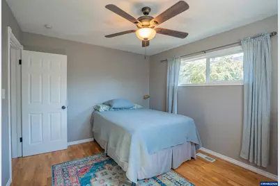 840 Davidson St SE, Albany, OR 97322 - Photo 13