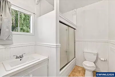 1489 Court St NE, Salem, OR 97301 - Photo 17