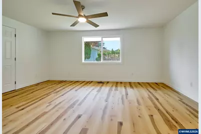 1086 Wilson St, Woodburn, OR 97071 - Photo 13