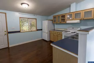 755 NE Circle Bl, Corvallis, OR 97330 - Photo 15