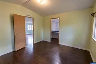755 NE Circle Bl, Corvallis, OR 97330 - Photo 21