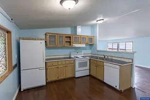 755 NE Circle Bl, Corvallis, OR 97330 - Photo 13