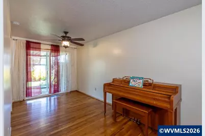 1487 Walton Wy, Woodburn, OR 97071 - Photo 9