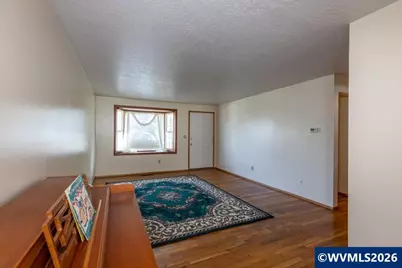 1487 Walton Wy, Woodburn, OR 97071 - Photo 15