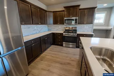2675 Essex Av NW, Albany, OR 97321 - Photo 17