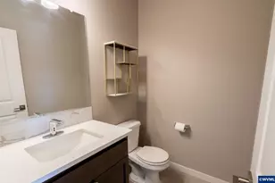 2675 Essex Av NW, Albany, OR 97321 - Photo 9