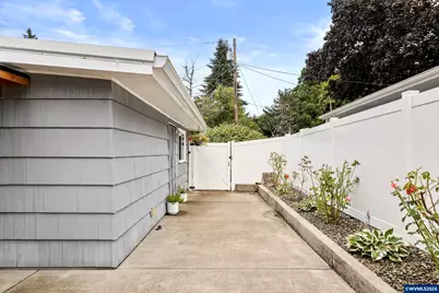 4075 Alana Av SE, Salem, OR 97302 - Photo 31