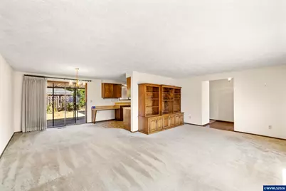 2044 Astor Wy, Woodburn, OR 97071 - Photo 5
