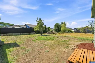 4608 Airport Ln, Sweet Home, OR 97386 - Photo 15