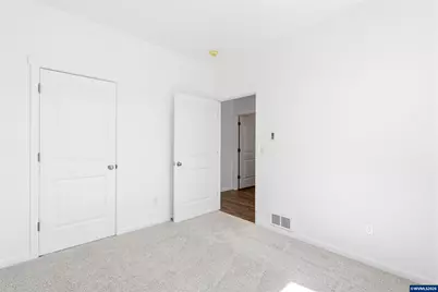 4608 Airport Ln, Sweet Home, OR 97386 - Photo 13