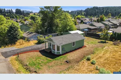 4608 Airport Ln, Sweet Home, OR 97386 - Photo 23
