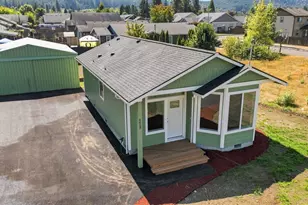 4608 Airport Ln, Sweet Home, OR 97386 - Photo 21