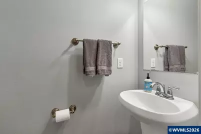 1957 Lyon St SE, Albany, OR 97322 - Photo 21