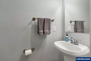 1957 Lyon St SE, Albany, OR 97322 - Photo 21
