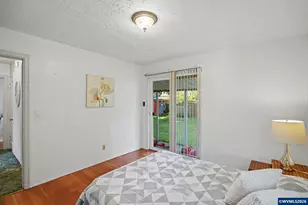 2095 University St SE, Salem, OR 97301 - Photo 19