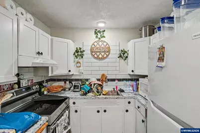 1848 Lansing Av NE, Salem, OR 97301 - Photo 7